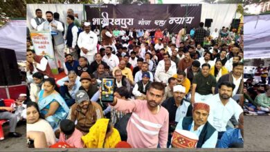 भागीरथपुरा के पीड़ितों के लिए 1 करोड़ की मदद और निगम में नौकरी की मांग उठी