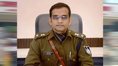 SP जैन की पहल: सभी थानों और कार्यालयों में पदस्थ पुलिसकर्मियों को जन्मदिन और विवाह सालगिरह पर मिलेगा अवकाश