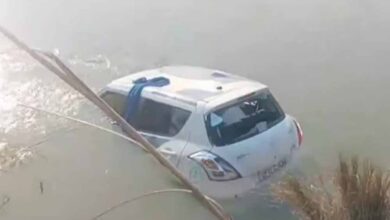 कानपुर: मुंडन संस्कार से लौटते वक्त परिवार की कार नहर में गिरी, 3 की मौत, एक घायल