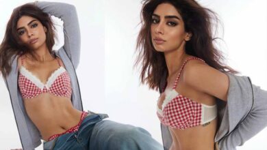 खुशी कपूर का स्वैग: बिकिनी टॉप और अनबटन जींस में कपूर खानदान की लाडली ने ढाया धमाल