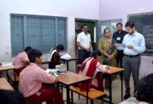 अंग्रेजी की परीक्षा में 269 परीक्षार्थी गैरहाजिर, कलेक्टर ने किया परीक्षा केन्द्रों का आकस्मिक निरीक्षण