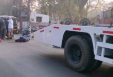 ट्रैफिक पुलिस की गाड़ी की चपेट में आए दो मासूम बच्चे, एक की मौके पर मौत