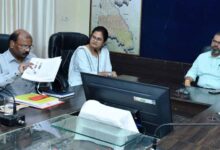 पटवारी-आरआई 15 दिन बाद काम पर लौटे, कलेक्टर की बैठक में हड़ताल समाप्त का किया ऐलान