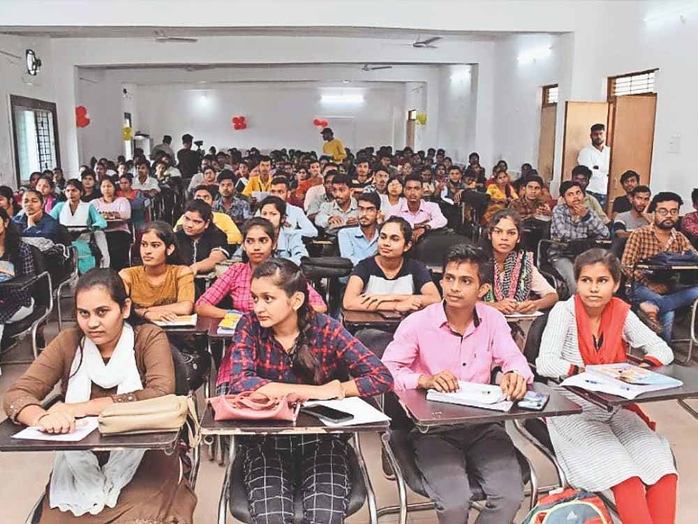 प्रतियोगी परीक्षाओ का निशुल्क प्रशिक्षण, तैयारी के लिए 20 तक युवा करें आवेदन