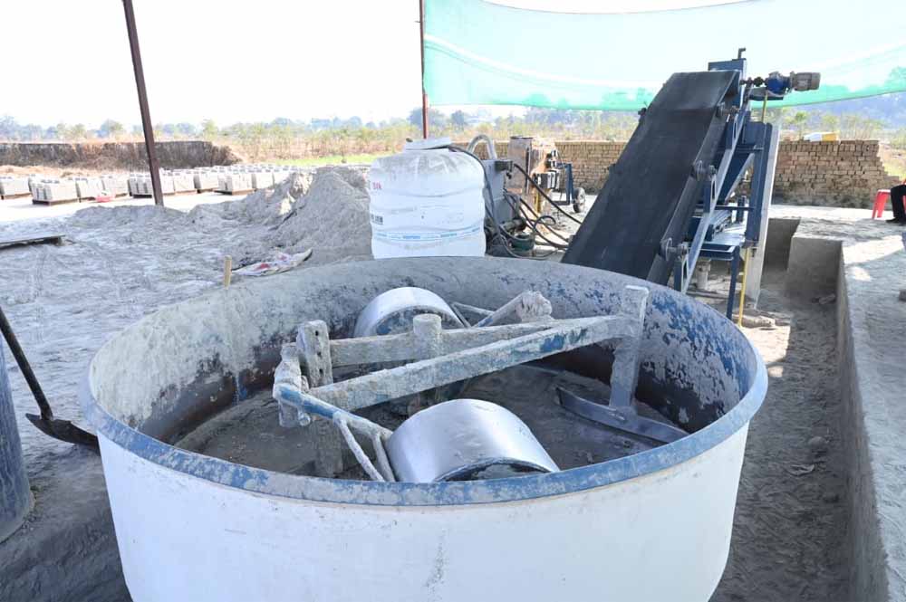 डस्टबिन से उद्योग तक: अंजना उरांव की आत्मनिर्भरता की उड़ान