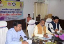 अधिकारी बनें किसान के मित्र, उद्यानिकी के लिए करें प्रोत्साहित: मंत्री कुशवाह