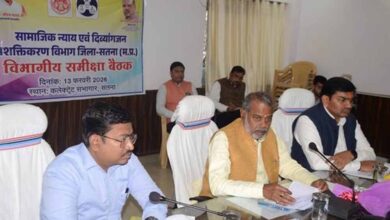 अधिकारी बनें किसान के मित्र, उद्यानिकी के लिए करें प्रोत्साहित: मंत्री कुशवाह