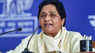 UP में अकेले चुनाव लड़ेगी BSP, टाइप-8 बंगला मिलने पर भी मायावती ने जताई अपनी राय UP में अकेले चुनाव लड़ेगी BSP, टाइप-8 बंगला मिलने पर भी मायावती ने जताई अपनी राय