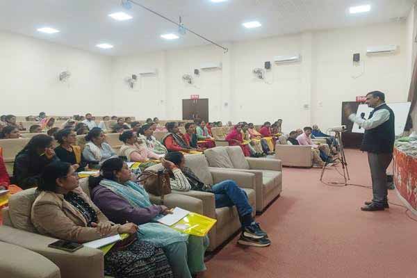 परंपरागत बीज संरक्षण के लिये बीज सखी का हुआ राज्य स्तरीय प्रशिक्षण