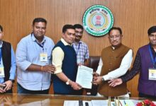 मुख्यमंत्री विष्णुदेव साय से प्रेस क्लब प्रतिनिधिमंडल ने की सौजन्य मुलाकात रंगोत्सव कार्यक्रम में मुख्य अतिथि के रूप में किया आमंत्रित