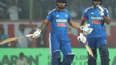 रिंकू सिंह ने अचानक छोड़ा टीम इंडिया का साथ,  पिता की तबीयत बिगड़ने  पर लौटे घर