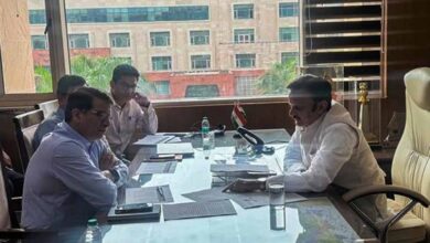 रीवा में विमानन सेवाओं के विस्तार और सुदृढ़ीकरण कार्यों की उप मुख्यमंत्री  शुक्ल ने की समीक्षा