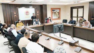 सड़क चौड़ीकरण के लिए किसानों की सहमति से भूमि होगी अधिग्रहीत: उप मुख्यमंत्री  शुक्ल