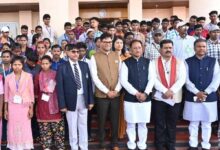 नए विश्वास के साथ आगे बढ़ रहे पुनर्वासित युवा: विधानसभा में समझी जनतांत्रिक प्रणाली