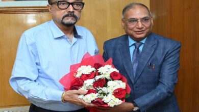 राज्यपाल रमेन डेका से राज्य उपभोक्ता विवाद प्रतितोष आयोग के अध्यक्ष चौरड़िया ने की सौजन्य भेंट राज्यपाल रमेन डेका से राज्य उपभोक्ता विवाद प्रतितोष आयोग के अध्यक्ष चौरड़िया ने की सौजन्य भेंट