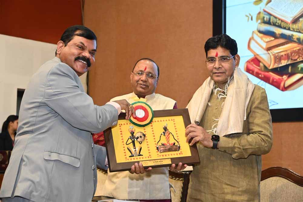 राष्ट्रीय शिक्षा नीति 2020 के माध्यम से शिक्षा को रोजगारोन्मुख, नवाचारपरक और वैश्विक स्तर पर प्रतिस्पर्धी बनाया जा रहा है-उच्च शिक्षा मंत्री श्री टंक राम वर्मा राष्ट्रीय शिक्षा नीति 2020 के माध्यम से शिक्षा को रोजगारोन्मुख, नवाचारपरक और वैश्विक स्तर पर प्रतिस्पर्धी बनाया जा रहा है-उच्च शिक्षा मंत्री श्री टंक राम वर्मा