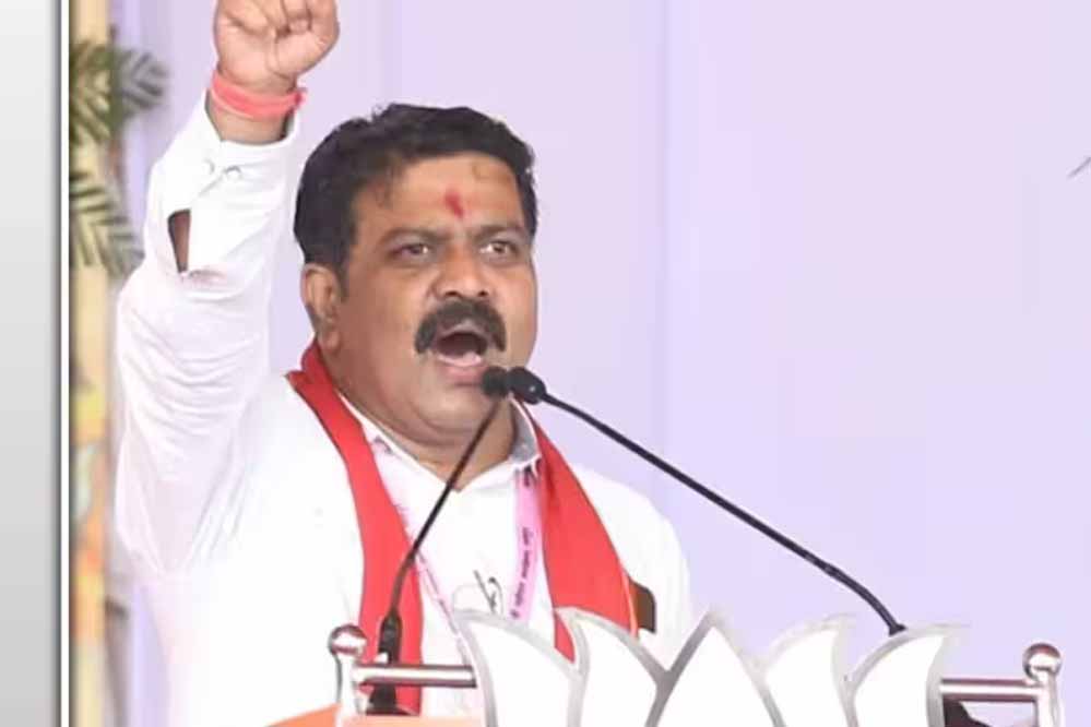 CG Budget: गजेंद्र यादव और विजय शर्मा के विभागों को मिले सबसे ज्यादा रुपये, शिक्षा और ग्रामीण विकास पर दिया गया जोर