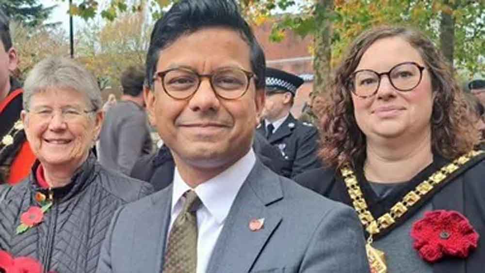 मुजफ्फरपुर के लाल का लंदन तक सफर: ब्रिटेन के AI मंत्री 23 साल बाद लौटे अपने घर मुजफ्फरपुर के लाल का लंदन तक सफर: ब्रिटेन के AI मंत्री 23 साल बाद लौटे अपने घर