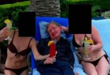 एपस्टीन फाइल में नया खुलासा: बिकिनी पहनी महिलाओं के बीच दिखे स्टीफन हॉकिंग, तस्वीर से मचा बवाल