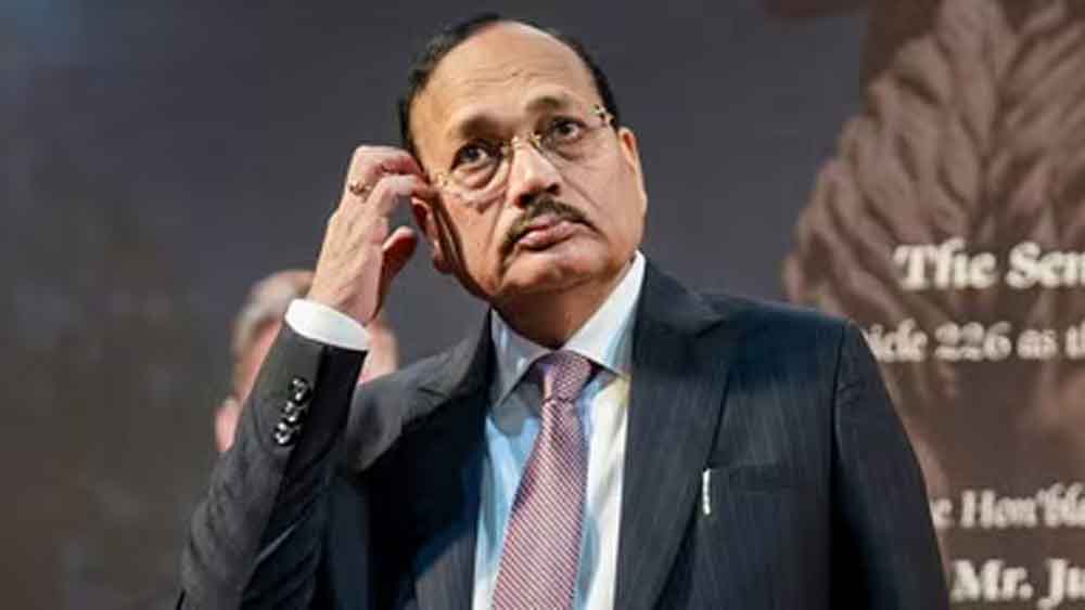 याचिका देखते ही बोले CJI सूर्यकांत – भगवान बचाए, सुनवाई से किया साफ इनकार याचिका देखते ही बोले CJI सूर्यकांत – भगवान बचाए, सुनवाई से किया साफ इनकार