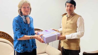 बस्तर की सांस्कृतिक विरासत से अभिभूत हुई संयुक्त राष्ट्र की मेंटर, छह दिवसीय प्रवास के बाद भावुक होकर विदा हुई सु किर्सी ह्यवैरिनेन