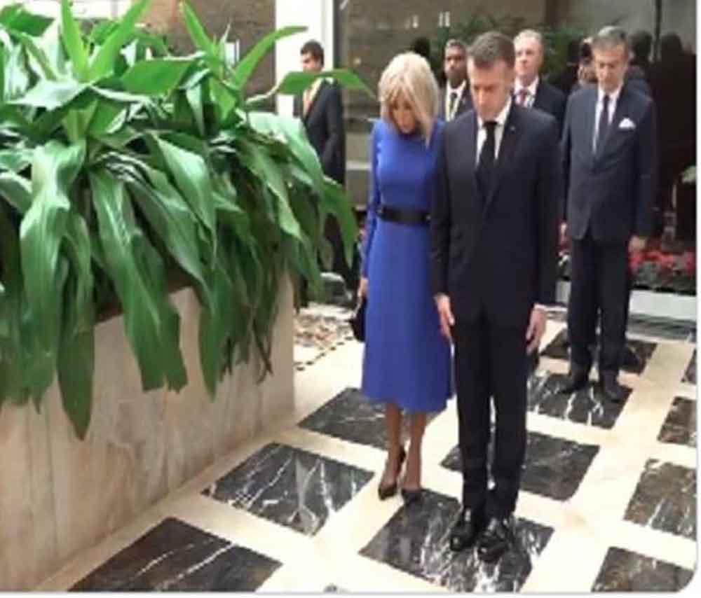 मैक्रों का मुंबई दौरा: 26/11 के शहीदों को श्रद्धांजलि, भावुक हुआ माहौल मैक्रों का मुंबई दौरा: 26/11 के शहीदों को श्रद्धांजलि, भावुक हुआ माहौल