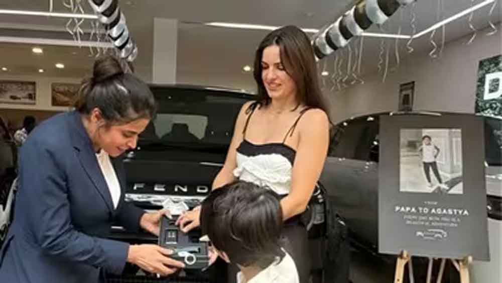 हार्दिक पांड्या ने बेटे को दिया रॉयल गिफ्ट, जानिए इसकी कीमत कितनी है!