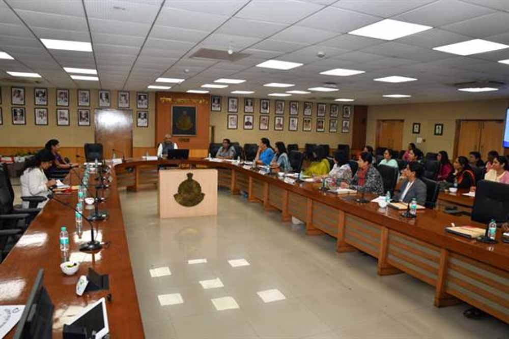 महिला अपराधों की विवेचना में सुधार के लिए एक दिवसीय कार्यशाला सम्पन्न महिला अपराधों की विवेचना में सुधार के लिए एक दिवसीय कार्यशाला सम्पन्न