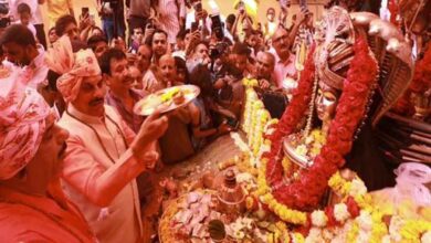 मुख्यमंत्री डॉ. यादव ने भोपाल के प्राचीन बड़वाले महादेव मंदिर पहुंचकर की पूजा-अर्चना