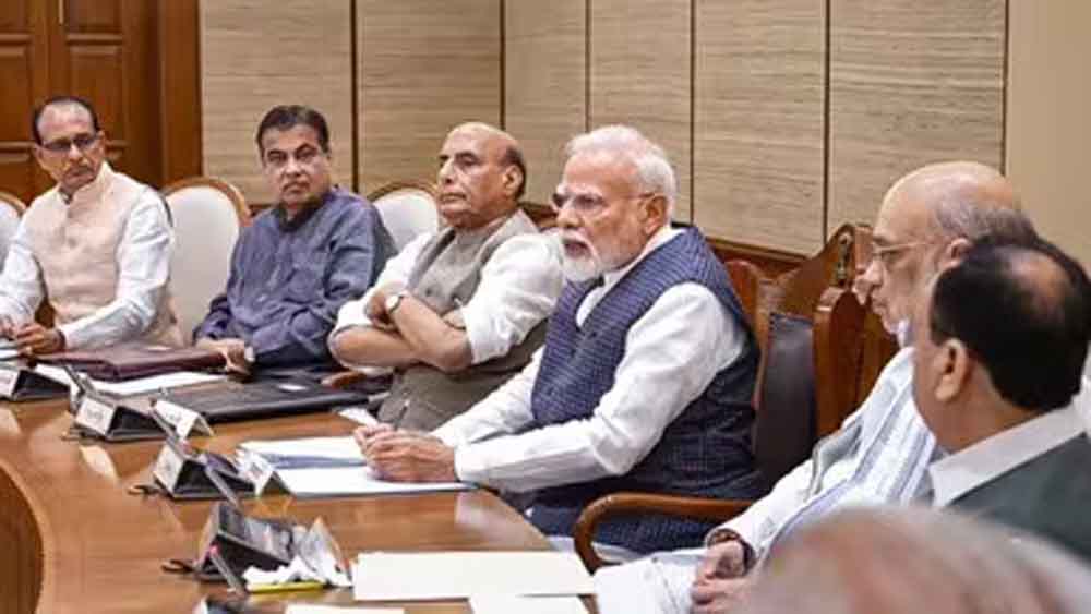 पीएम के सामने मंत्रियों की परफॉर्मेंस रिपोर्ट, काम और असर का होगा पूरा हिसाब पीएम के सामने मंत्रियों की परफॉर्मेंस रिपोर्ट, काम और असर का होगा पूरा हिसाब