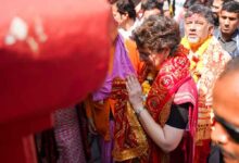 असम दौरे पर प्रियंका गांधी, कामाख्या देवी मंदिर में किए दर्शन, लिया आशीर्वाद
