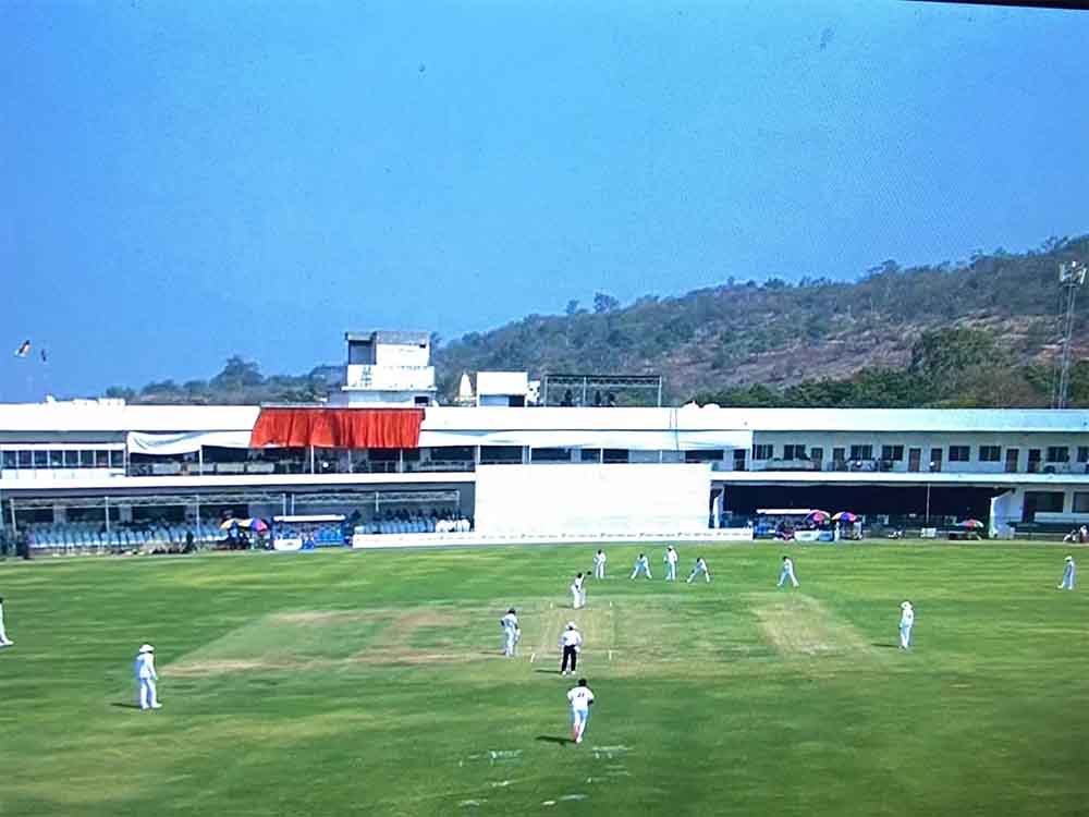 शतकवीर शुभम पुंडीर ने जमाया रंग, रणजी ट्रॉफी फाइनल में मजबूत हुई जम्मू-कश्मीर