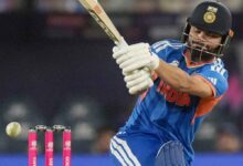 रिंकू सिंह बने ‘लास्ट ओवर किंग’, 20वें ओवर में छक्कों के मामले में सूर्यकुमार यादव को छोड़ा पीछे