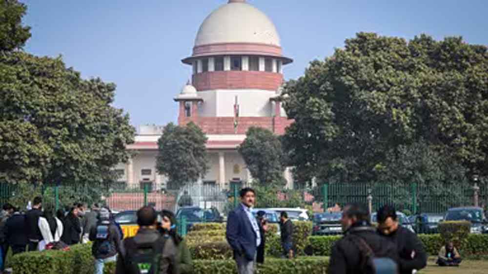 325 रुपये कमाने वाले पति पर सुप्रीम कोर्ट सख्त, पत्नी को 10 हजार रुपये मेंटेनेंस देने का आदेश 325 रुपये कमाने वाले पति पर सुप्रीम कोर्ट सख्त, पत्नी को 10 हजार रुपये मेंटेनेंस देने का आदेश