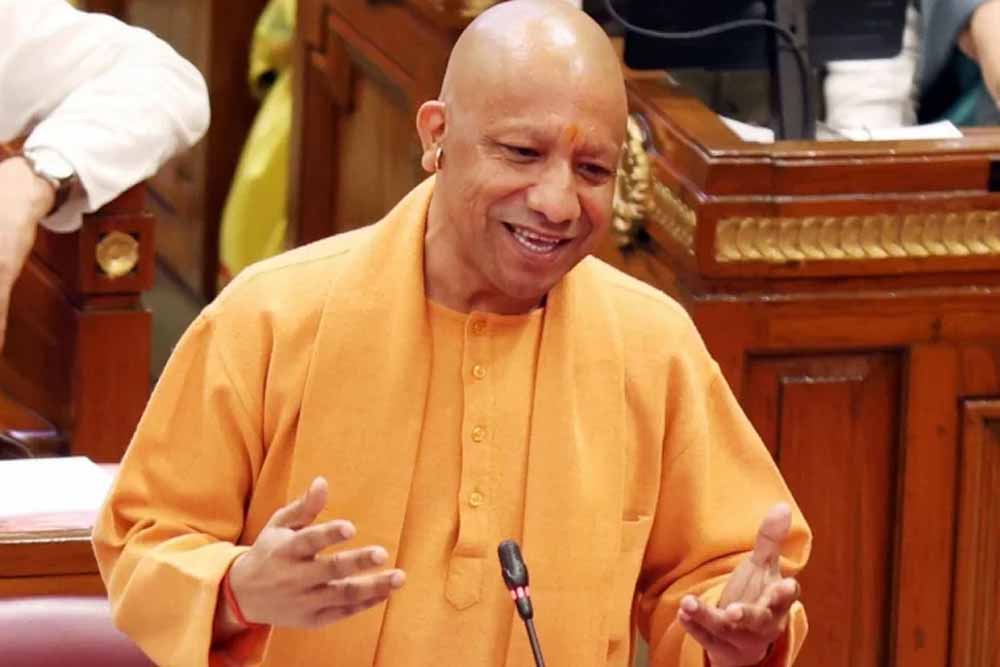 सीएम योगी के ‘टेंपल इकॉनमी मॉडल’ से मजबूत हो रही यूपी की अर्थव्यवस्था सीएम योगी के ‘टेंपल इकॉनमी मॉडल’ से मजबूत हो रही यूपी की अर्थव्यवस्था
