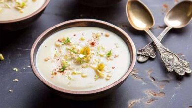 मीठा खाने का है शौक? डेजर्ट में ज़रूर ट्राई करें कोकोनट रबड़ी