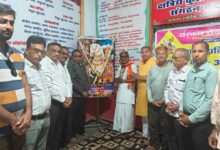 लवकुश पूजन के साथ संस्कार सेवा समिति का आयोजन, समाजजनों की उमड़ी भीड़