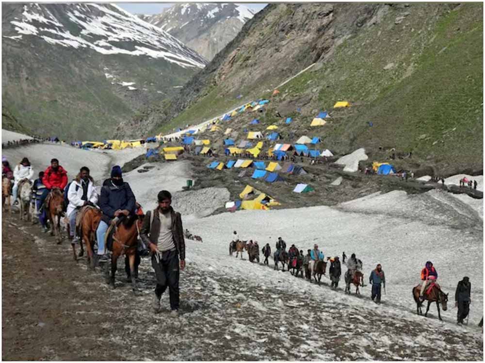 अमरनाथ यात्रा से पहले लखनपुर का कायाकल्प, DC के सख्त निर्देश जारी अमरनाथ यात्रा से पहले लखनपुर का कायाकल्प, DC के सख्त निर्देश जारी