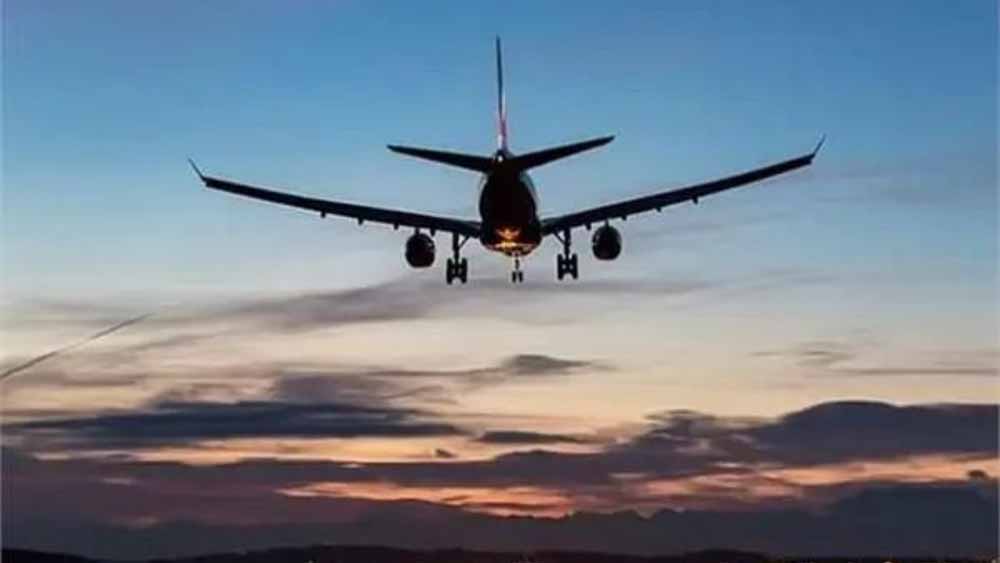 हवाई क्षेत्र बंद: भारत की 444 अंतरराष्ट्रीय उड़ानें रद्द, लाखों यात्रियों की मुश्किलें बढ़ीं हवाई क्षेत्र बंद: भारत की 444 अंतरराष्ट्रीय उड़ानें रद्द, लाखों यात्रियों की मुश्किलें बढ़ीं