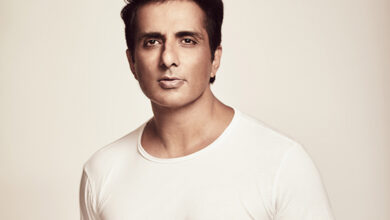 सड़क पर चलने वालों की जिंदगी आपके हाथ में, युवा पीढ़ी को सोनू सूद की नसीहत