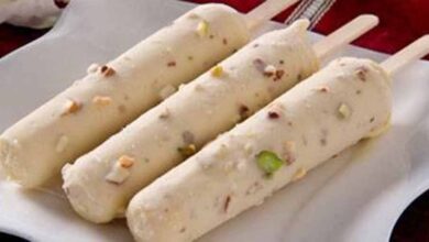 घर पर बनाएं बाजार जैसी बादाम-पिस्ता कुल्फी, एक बार खाएंगे तो बार-बार मांगेंगे