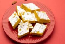 झटपट तैयार करें बेसन की बर्फी, स्वाद ऐसा कि भूल नहीं पाएंगे