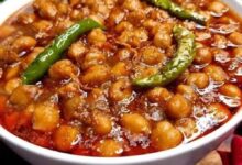 घर पर बनाएं ढाबा स्टाइल छोले, स्वाद ऐसा कि उंगलियां चाटते रह जाएंगे