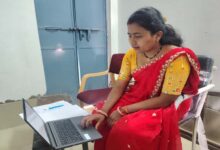 आधार से जुड़ी सेवाएं उपलब्ध करा आत्मनिर्भर बनी संगीता सिंह