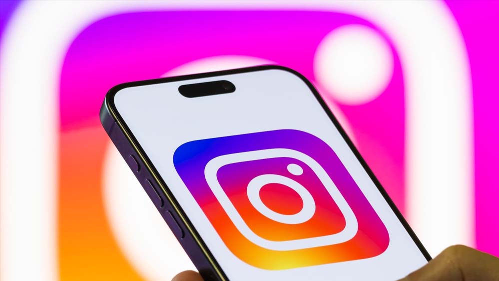 Instagram की प्राइवेसी पर बड़ा हमला! Meta ने किया ऐलान, एंड टू एंड एन्क्रिप्शन हटेगा Instagram की प्राइवेसी पर बड़ा हमला! Meta ने किया ऐलान, एंड टू एंड एन्क्रिप्शन हटेगा