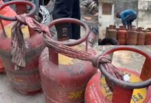 एलपीजी सिलेंडरों की कालाबाजारी पर कड़ी कार्रवाई, 1483 स्थानों पर निरीक्षण व छापे
