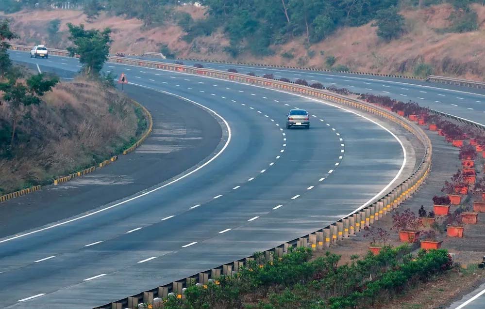 दो माह में खुल जाएगा गंगा एक्सप्रेसवे, मेरठ से प्रयागराज का सफर होगा आसान; केवल ये काम रह गया है बाकी दो माह में खुल जाएगा गंगा एक्सप्रेसवे, मेरठ से प्रयागराज का सफर होगा आसान; केवल ये काम रह गया है बाकी