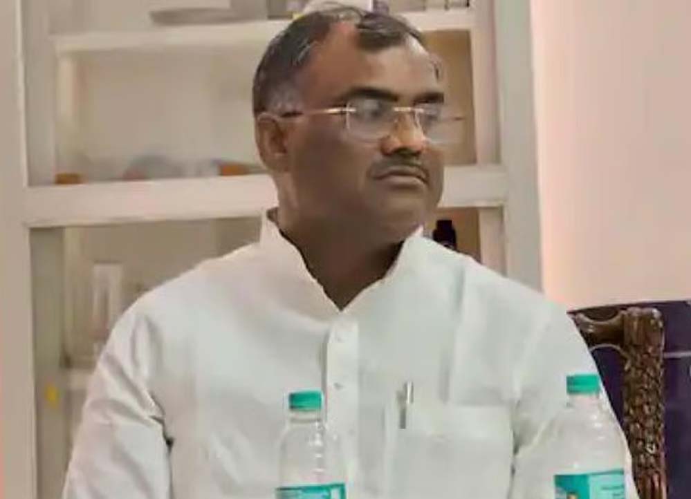 ग्रामीण स्टेडियम, युवा सहभागिता और खेल प्रोत्साहन से संवर रहा युवाओं का भविष्य – गिरीश चंद्र यादव