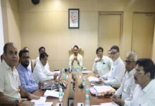 सिंचाई परियोजनाओं को निर्धारित समय अवधि में पूरी गुणवत्ता के साथ पूर्ण करें : मंत्री सिलावट