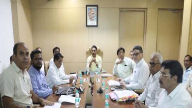 सिंचाई परियोजनाओं को निर्धारित समय अवधि में पूरी गुणवत्ता के साथ पूर्ण करें : मंत्री सिलावट